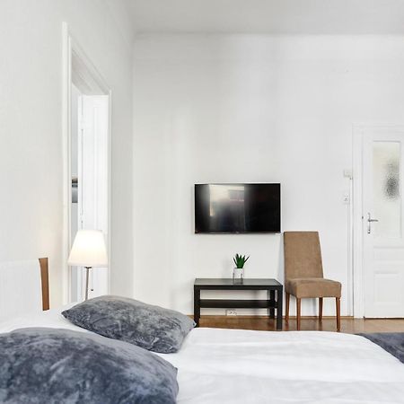 Beautiful 2Br Aptartment 12 Minutes To Downtown Vienne Extérieur photo