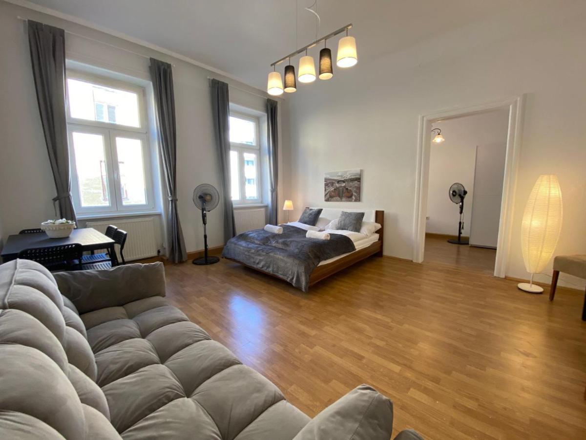 Beautiful 2Br Aptartment 12 Minutes To Downtown Vienne Extérieur photo