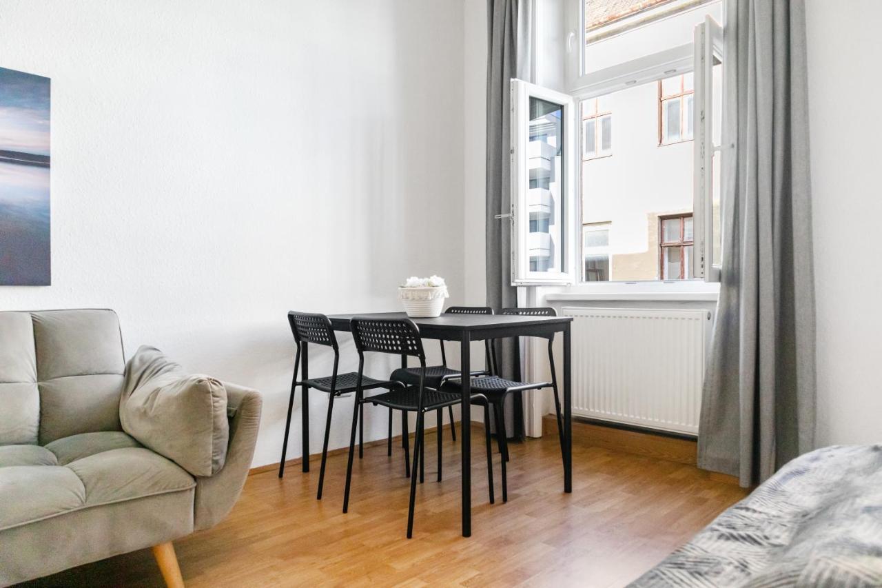 Beautiful 2Br Aptartment 12 Minutes To Downtown Vienne Extérieur photo